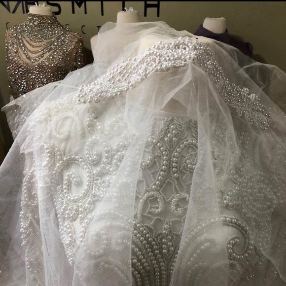 Off white hand beaded Pearl Red Carpet Costume Wedding Dress - Picture 8 of 10